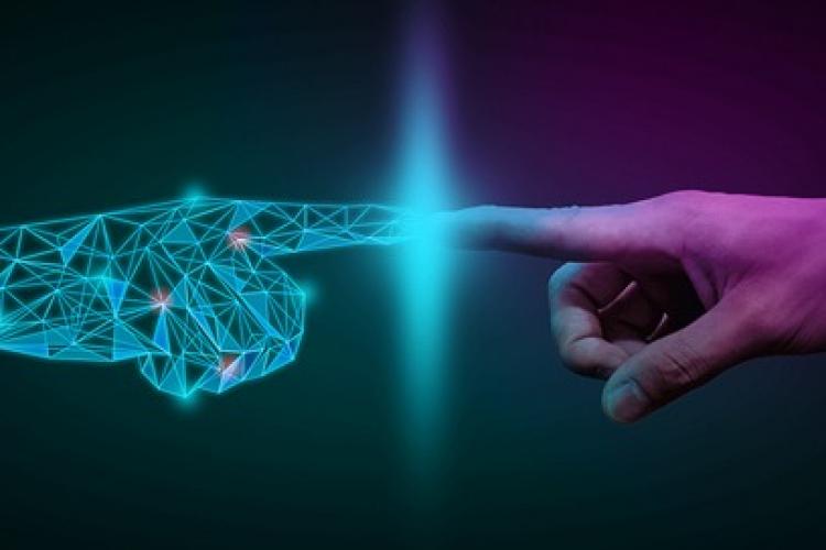 Tecnologia: Use para Substituir Tarefas, Não Pessoas